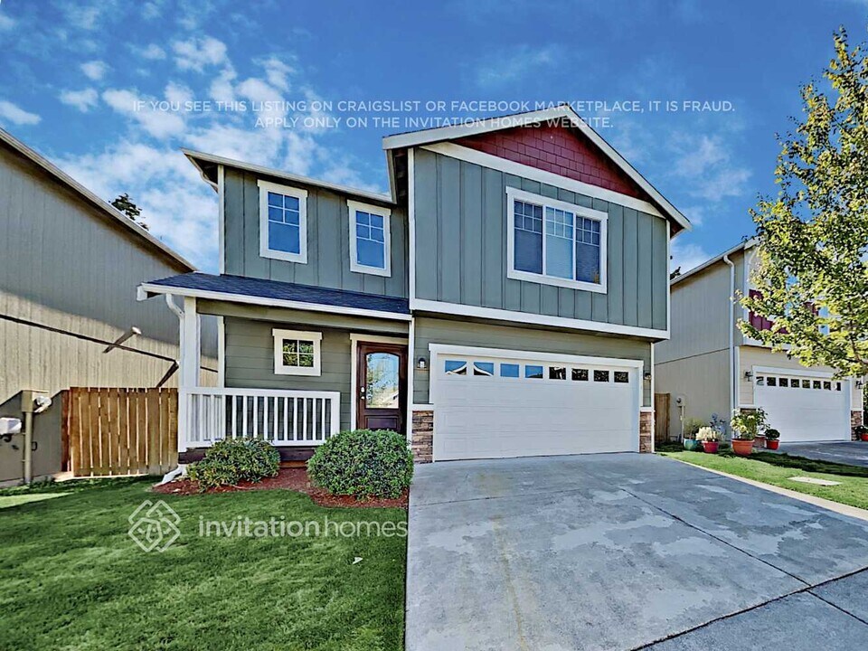 214 93rd Pl SW in Everett, WA - Building Photo