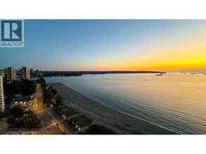 1861 Beach Ave in Vancouver, BC - Building Photo - Building Photo