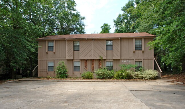 2004 Bradford Ct in Tallahassee, FL - Building Photo - Building Photo