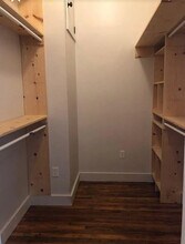 71 Union Ave in Memphis, TN - Building Photo - Building Photo