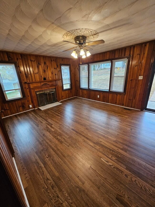 108 Stowe Acres in Kings Mountain, NC - Foto de edificio - Building Photo