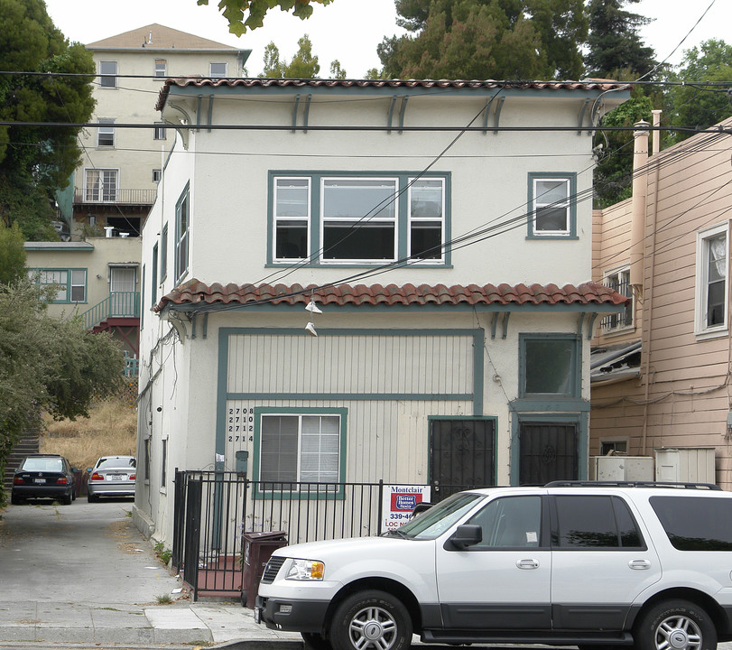 2708 14th Ave in Oakland, CA - Building Photo