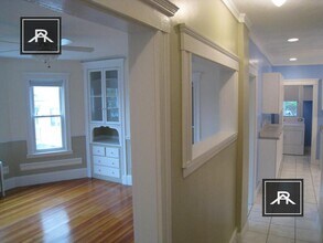 18 Bigelow St in Boston, MA - Building Photo - Building Photo