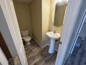 1131 Pacaya Dr NW in Albuquerque, NM - Building Photo - Building Photo