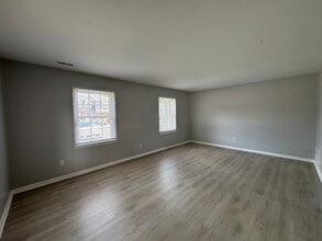 401 Advocate Ct in Newport News, VA - Building Photo - Building Photo