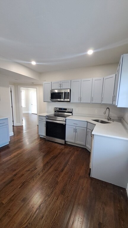 property at 7 Samoset St