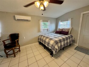 17830 NE 6th Ct in Miami, FL - Building Photo - Building Photo