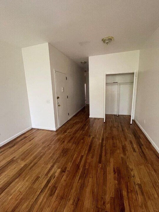 248 Madison St, Unit 4B in Brooklyn, NY - Building Photo