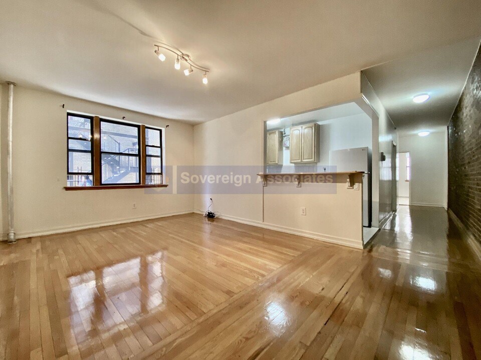 715 W 172nd St-Unit -32 in New York, NY - Foto de edificio