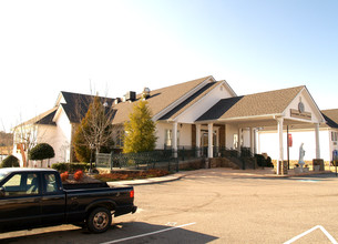 Southern Catholic College - The Villas in Dawsonville, GA - Building Photo - Building Photo