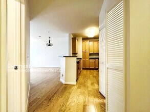 21197 McFadden Square in Sterling, VA - Building Photo - Building Photo