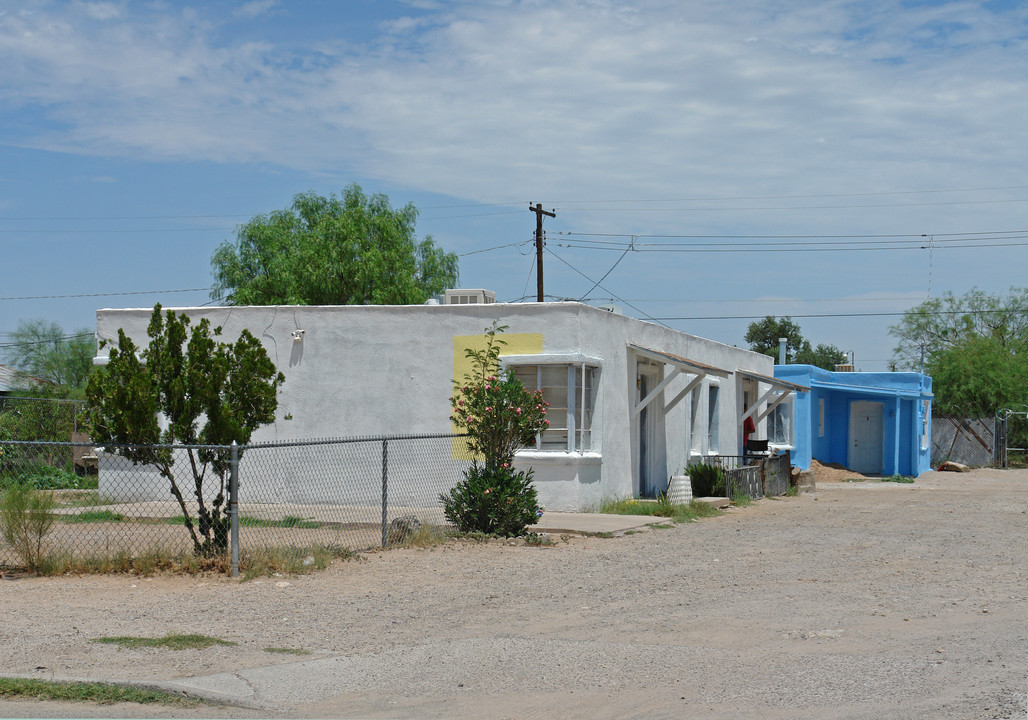 E 32nd St Property in Tucson, AZ - Building Photo