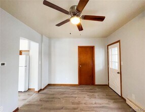 1953 Falls St in Niagara Falls, NY - Building Photo - Building Photo