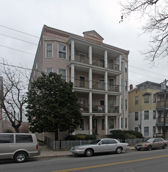 36-38 Hill St in Waterbury, CT - Building Photo