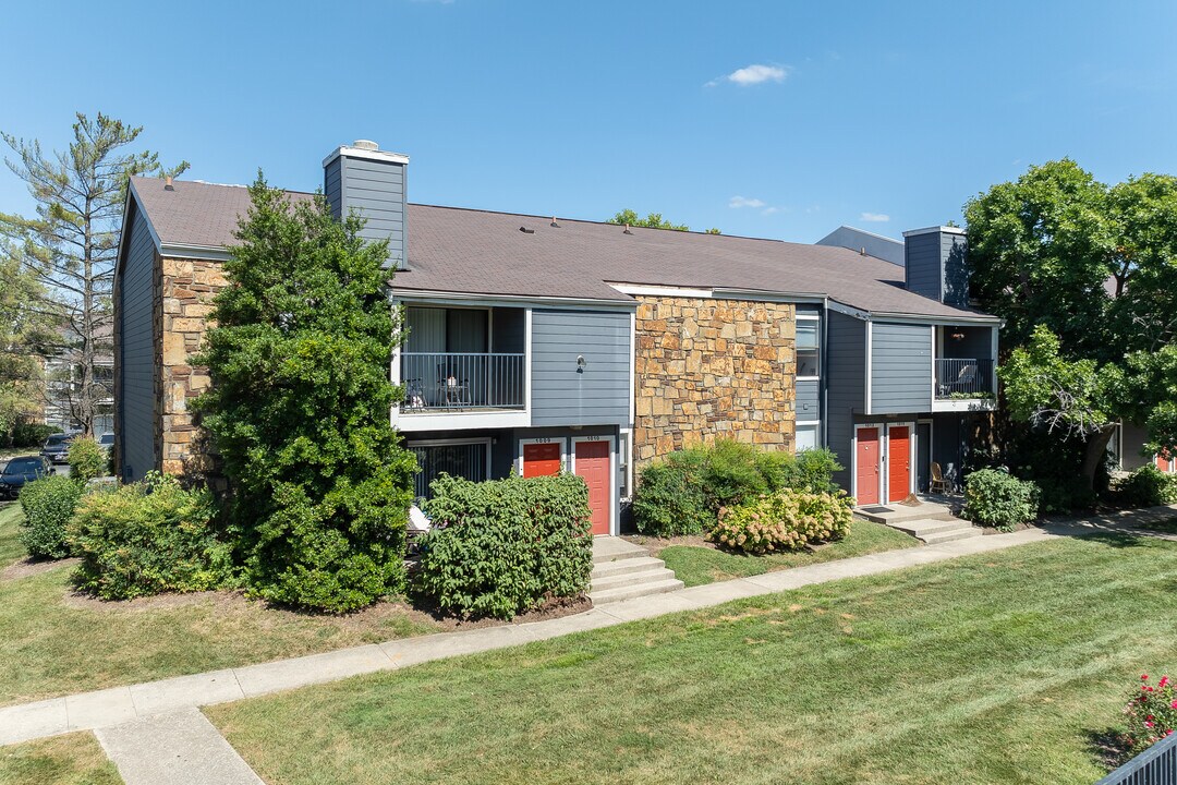 Raintree Apartments in Lexington, KY - Foto de edificio