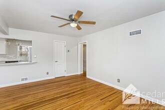 418 S Vassar Ave in Wichita, KS - Building Photo - Building Photo