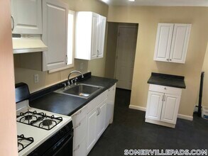 67 Flint St in Somerville, MA - Building Photo - Building Photo