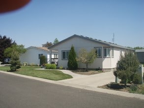 624 County Rd in Milton-Freewater, OR - Foto de edificio - Other
