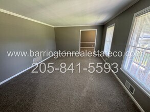 225 Ardella Cir in Gardendale, AL - Foto de edificio - Building Photo