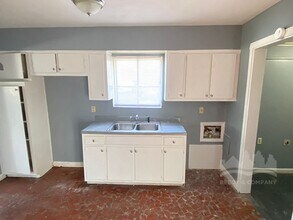 2463 Brewster Ave in Memphis, TN - Building Photo - Building Photo