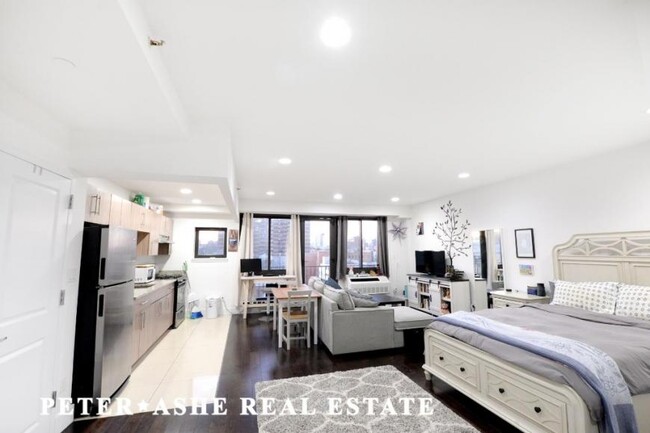 property at 203 E 121st St