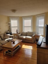 37 Hancock St, Unit 3 in Somerville, MA - Building Photo - Building Photo