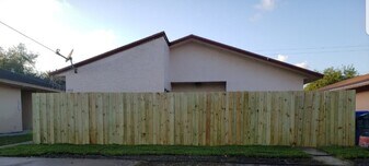 5913 Lincoln St in Hollywood, FL - Building Photo