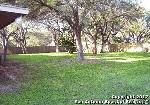 1333 Grey Oak Dr in San Antonio, TX - Building Photo - Building Photo
