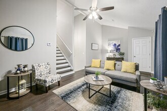 10 Jill Ln in Cartersville, GA - Foto de edificio - Building Photo