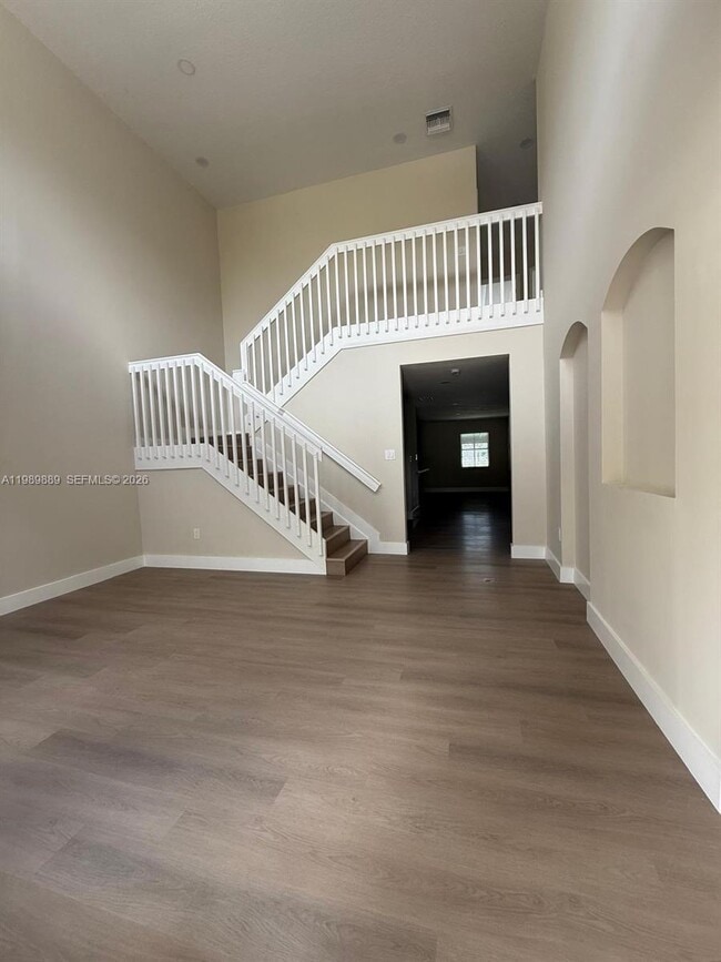 16432 SW 47th Terrace in Miami, FL - Building Photo - Building Photo