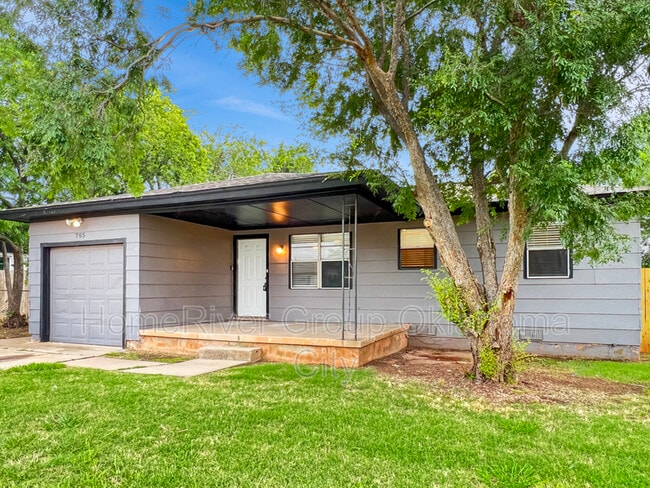property at 705 SE 60th St