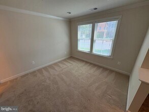 233 Parkview Ave in Gaithersburg, MD - Building Photo - Building Photo