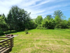 7730 Ravenna Rd in Hudson, OH - Building Photo - Building Photo