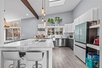 22 Balmoral Cres in White Plains, NY - Building Photo - Building Photo