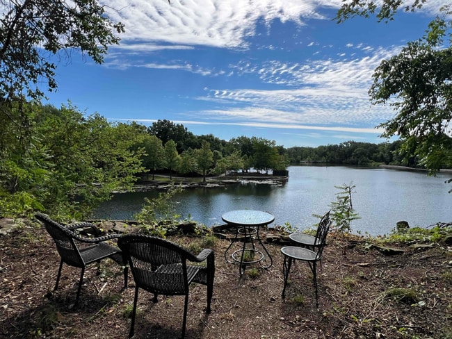 property at 147 S Rocky River Dr