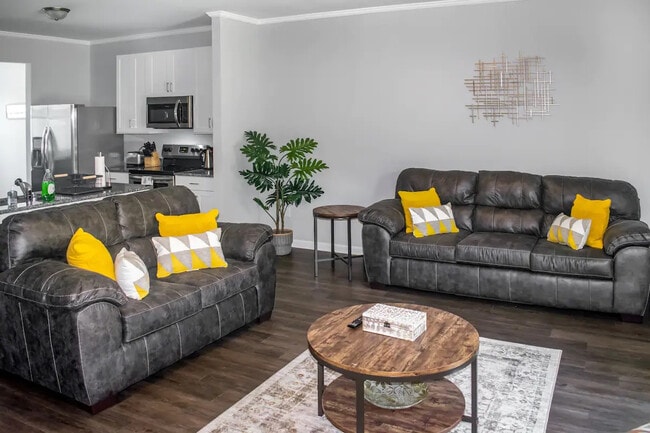 property at 3196 Laurel Ridge Cir