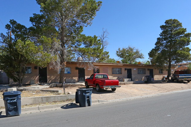 1723 Edith Blvd SE in Albuquerque, NM - Building Photo - Building Photo