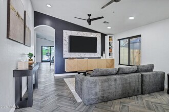 9558 W Harmony Ln in Peoria, AZ - Building Photo - Building Photo