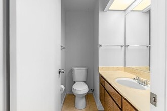 1115 Camino Del Valle in Alameda, CA - Building Photo - Building Photo