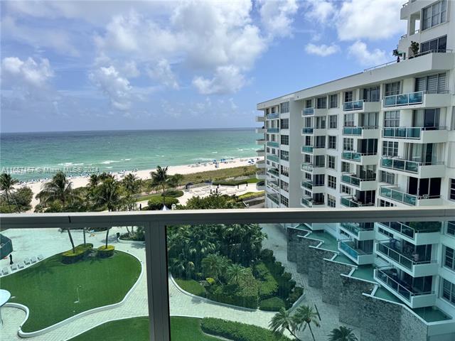 5161 Collins Ave, Unit 1718 in Miami Beach, FL - Building Photo