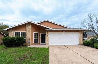 3207 Forest Creek Dr in Fort Worth, TX - Building Photo