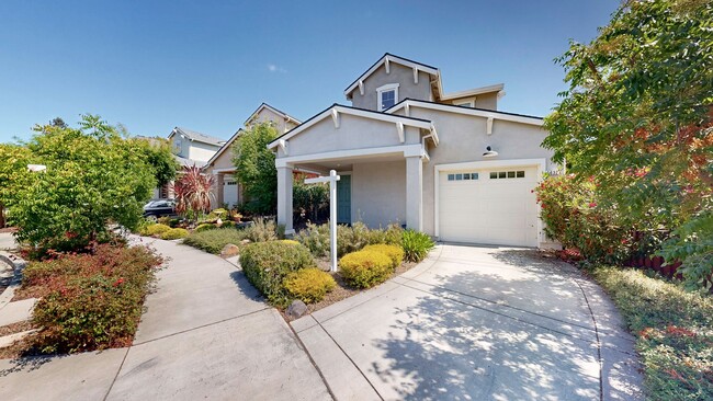 1632 Wishing Well Way in Santa Rosa, CA - Foto de edificio - Building Photo