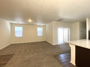 6383 Gannett Dr NE in Rio Rancho, NM - Building Photo - Building Photo