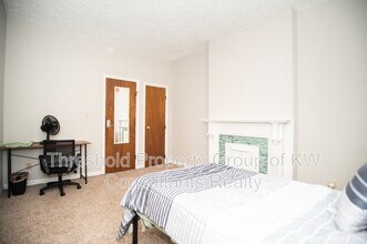 1355-1357 Dennison Ave in Columbus, OH - Building Photo - Building Photo