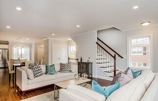 777 N Main St in West Hartford, CT - Building Photo