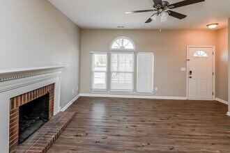 2117 David Earl Dr in Charlotte, NC - Building Photo - Building Photo