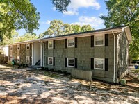 900 Moses Ct, Unit 901B in Raleigh, NC - Building Photo - Building Photo