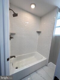 2348 Moore St photo'