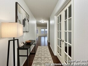 24707 Vittorio Gable in San Antonio, TX - Building Photo - Building Photo