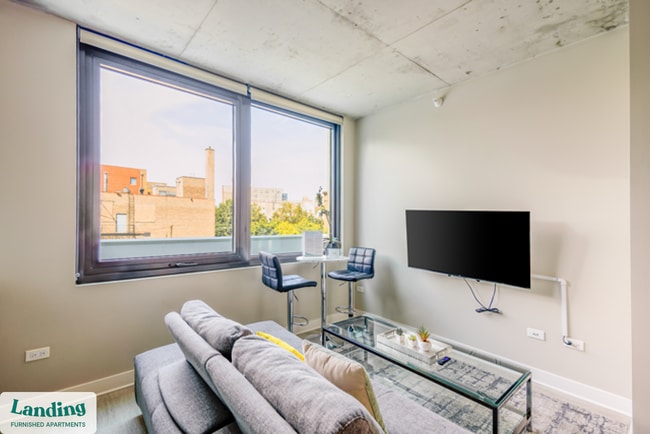4611 N Broadway in Chicago, IL - Building Photo - Building Photo